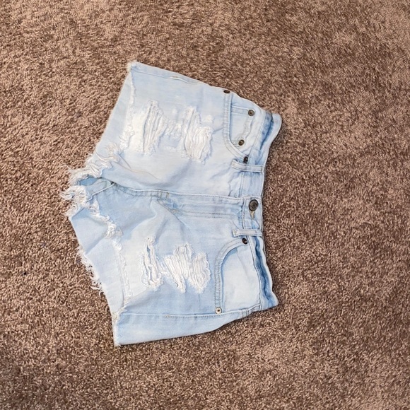 Aero Cheeky Short - Picture 1 of 4